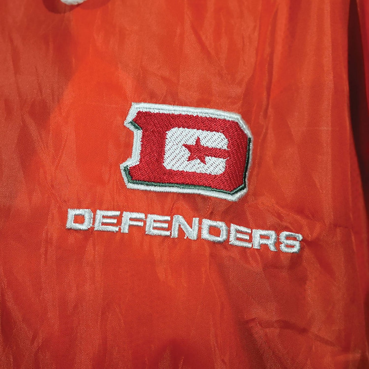 Official League D.C. Defenders Full Zip Windbreaker Jacket In Red - Logo