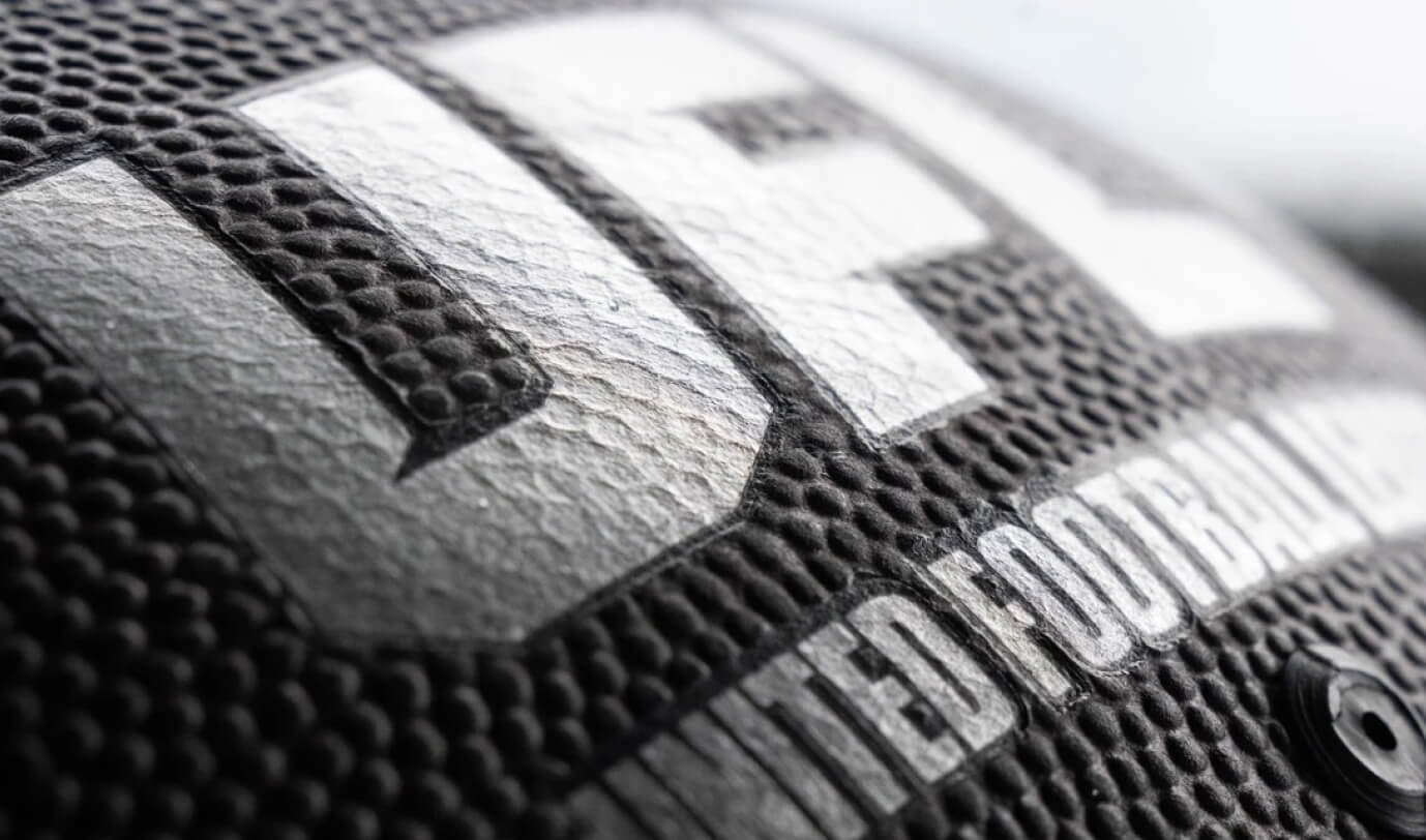 Erin Andrews wearing Columbus Blue Jacket hoodie